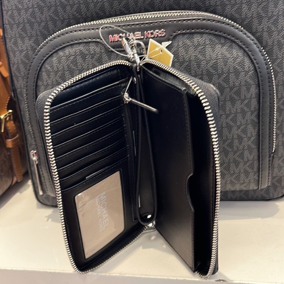 Michael Kors MK Signature Large Flat Multi-Function Phone Case Wallet Wristlet - Picture 7 of 16